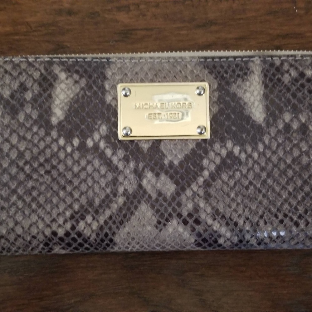 Authentic Michael Kors